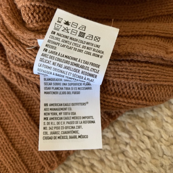 Brown American Eagle Crop Sweater - Picture 3 of 6